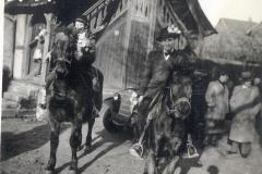 1949-002