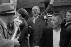1954-003