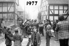 1977-2