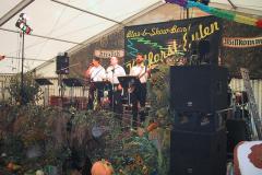 100-0053_IMG